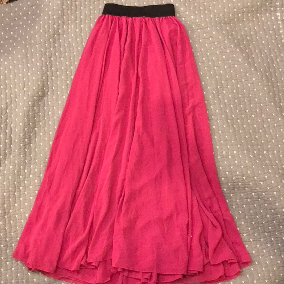🎀Beautiful flowing skirt - Picture 1 of 1